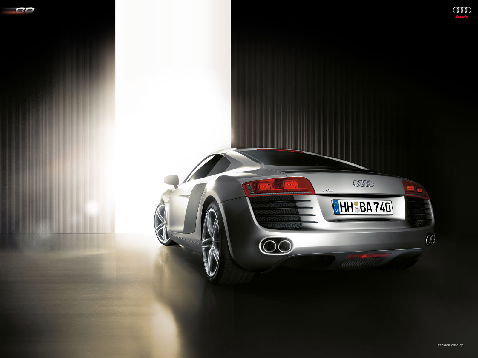 Audi R8